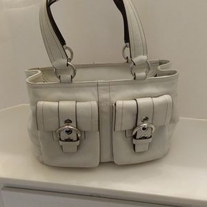 Elegant White Handbag